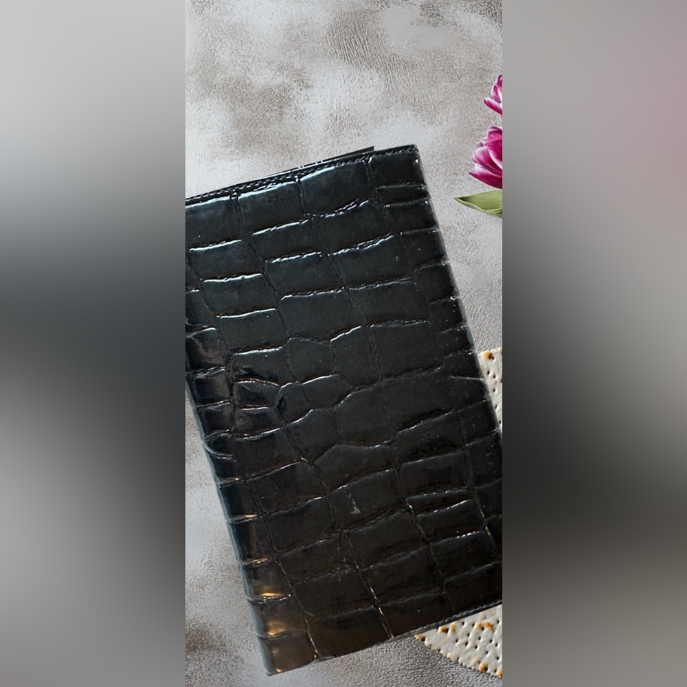 Murval Black Faux Croc Embossed Wallet/Clutch NWT - Picture 2 of 9